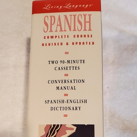 Spanish Lesson Course on Cassette - Picture 3 of 3